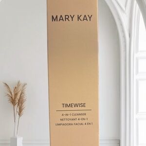 Mary Kay Timewise Cleanser in White Packaging